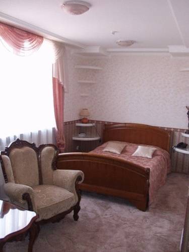 Perlyna Dnipra Hotel Kiev Ngoại thất bức ảnh